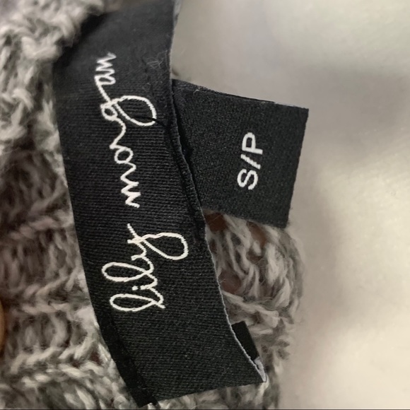 Grey sweater - Picture 3 of 3